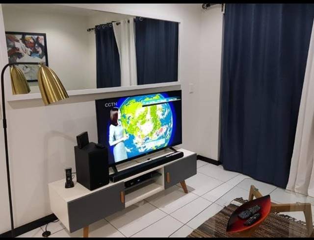 3 BEDROOM APARTMENT TO LET IN LONEHILL